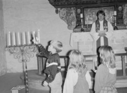 Klikk for st�rre versjon... (92-458-2.jpg)